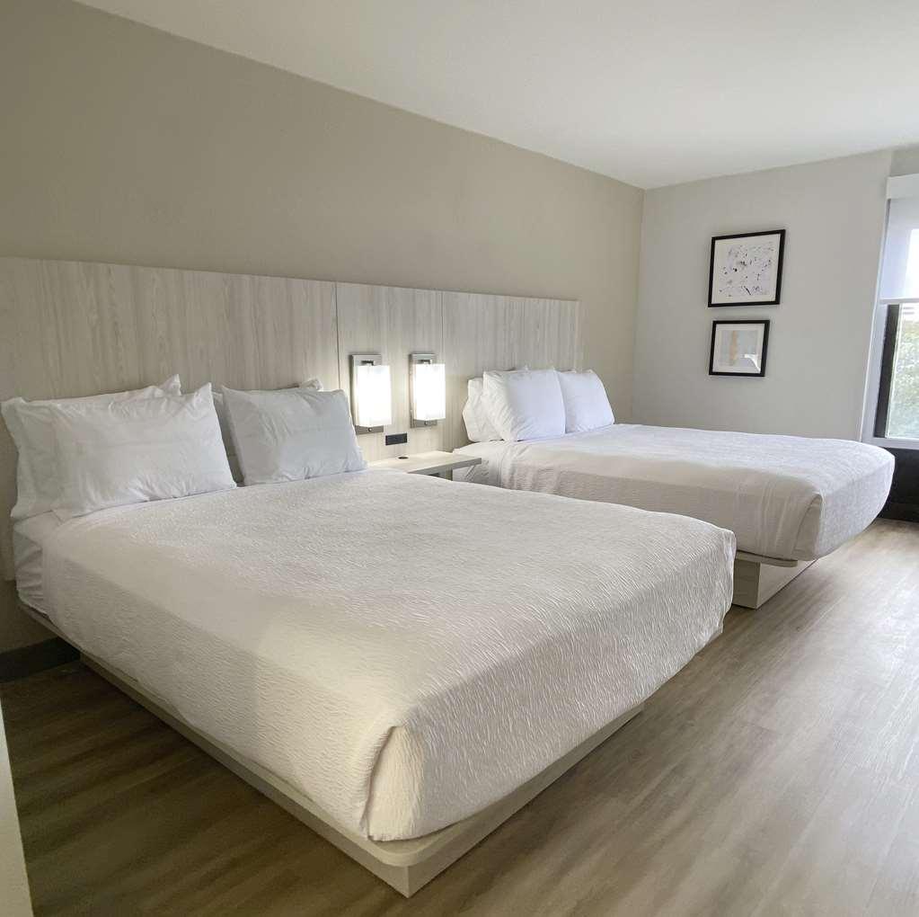 Best Western Plus Sugar Land/Stafford Стая снимка