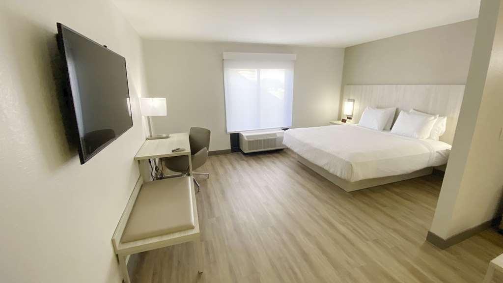 Best Western Plus Sugar Land/Stafford Стая снимка