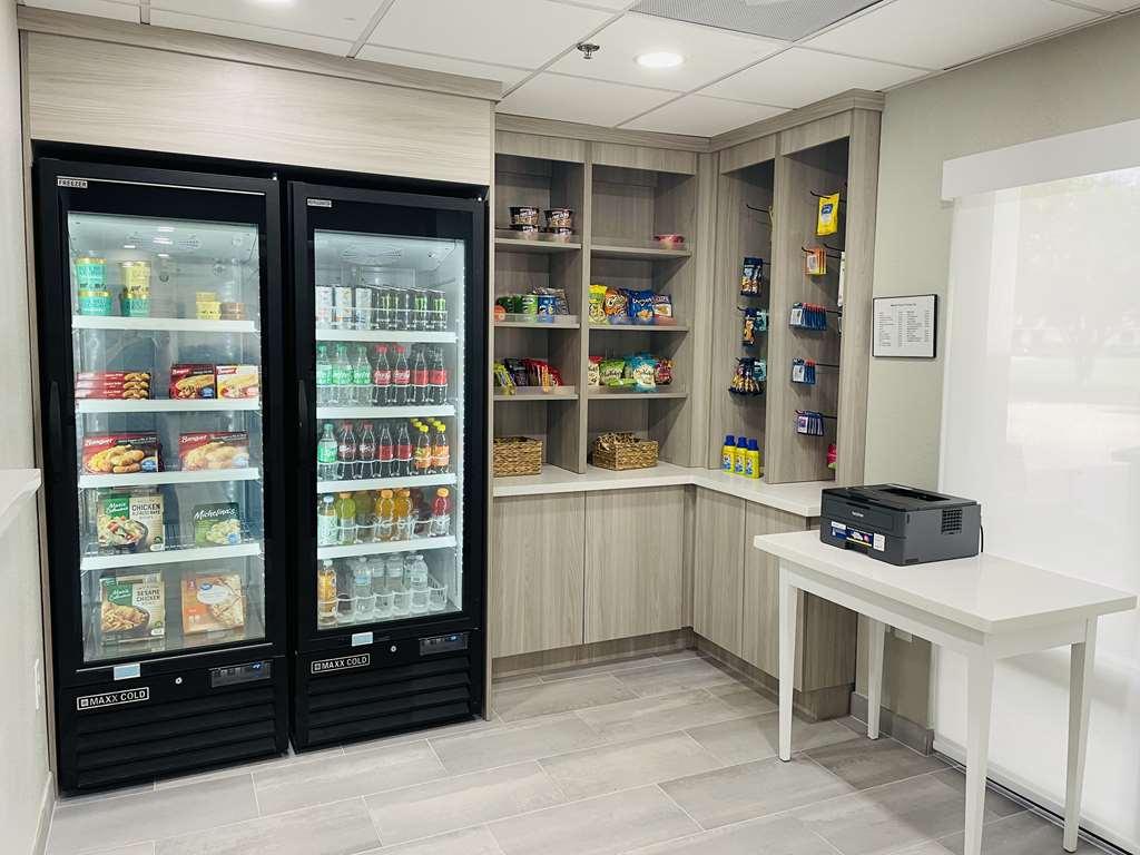 Best Western Plus Sugar Land/Stafford Съоръжения снимка