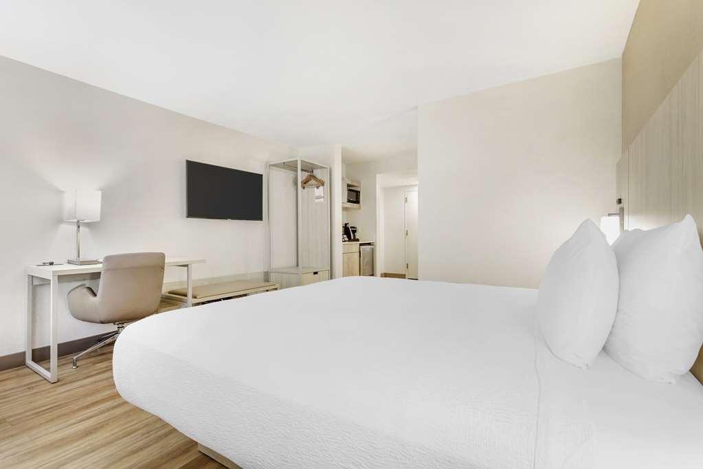 Best Western Plus Sugar Land/Stafford Стая снимка