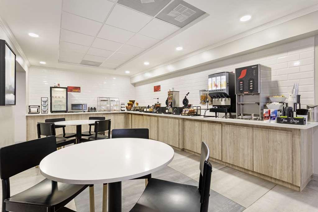 Best Western Plus Sugar Land/Stafford Ресторант снимка