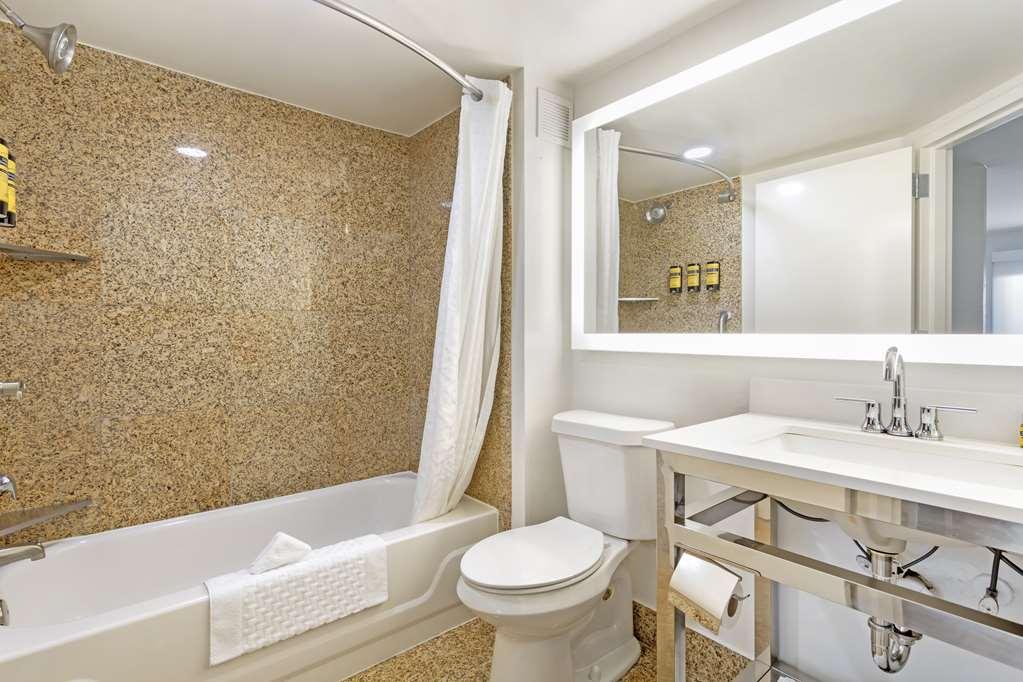 Best Western Plus Sugar Land/Stafford Стая снимка